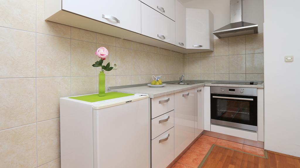 Central Beach Apartment Μακάρσκα Εξωτερικό φωτογραφία