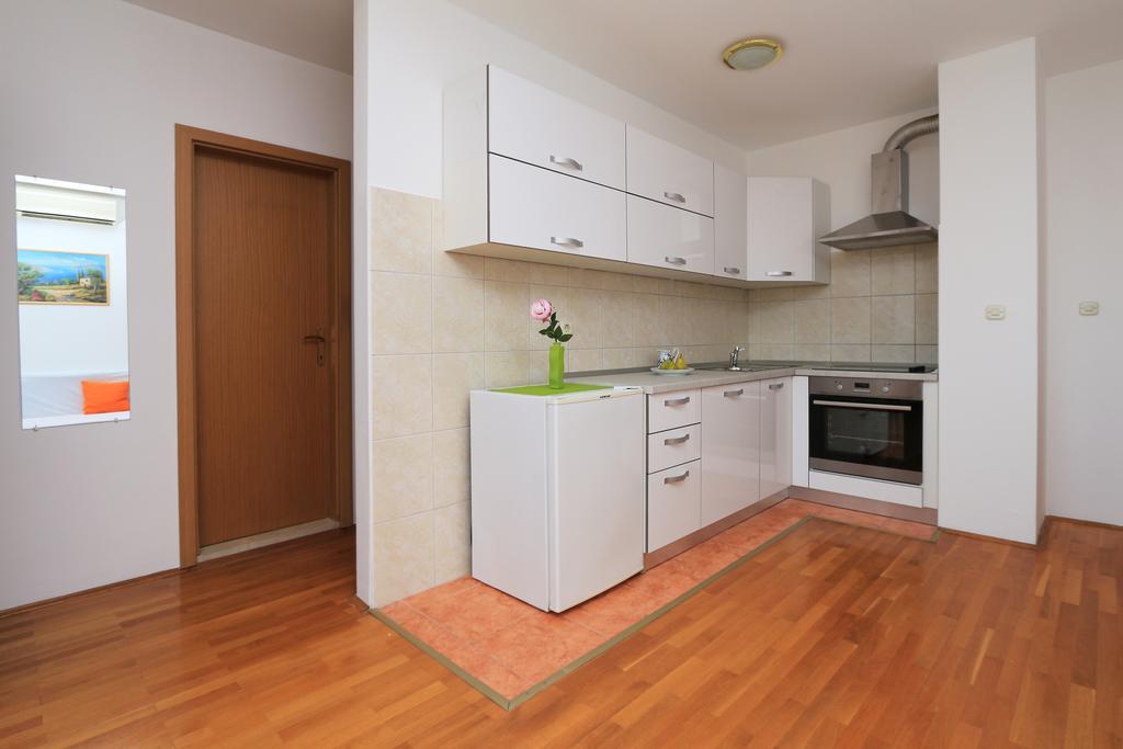 Central Beach Apartment Μακάρσκα Εξωτερικό φωτογραφία